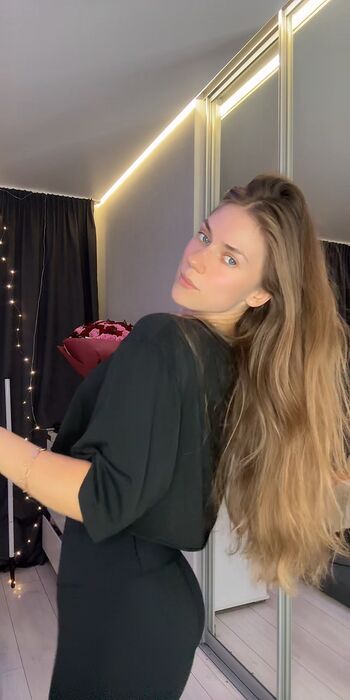 Full leaked Ms selinka private onlyfans photo