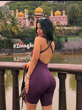Full leaked Muskan karia private onlyfans photo