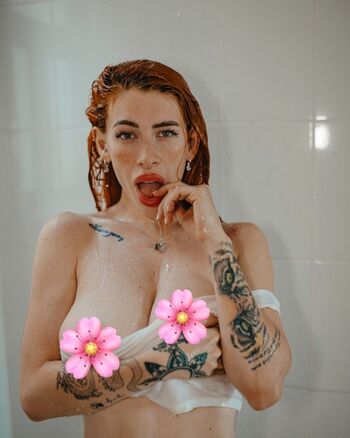 Nikki Olinok