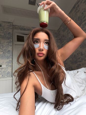 Full leaked Nopearii private onlyfans photo