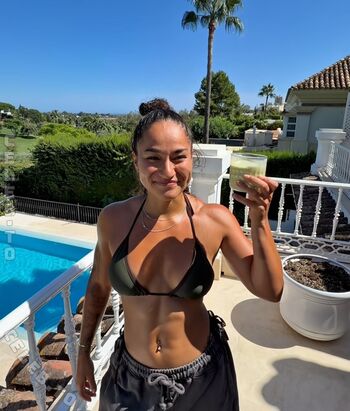 Full leaked Paula ahmadi private onlyfans photo