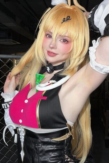 Full leaked Peachmilky  page private onlyfans photo