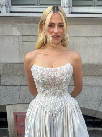 Full leaked Pixie lott private onlyfans photo