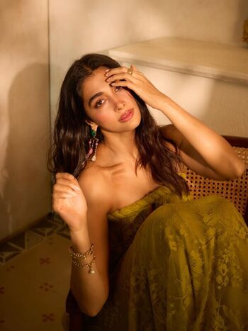 Full leaked Pooja hegde private onlyfans photo