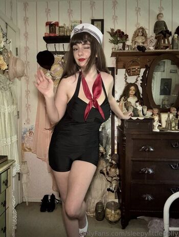 Full leaked Porcelainmilkbottle private onlyfans photo