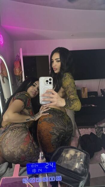 Full leaked Queenbrii private onlyfans photo