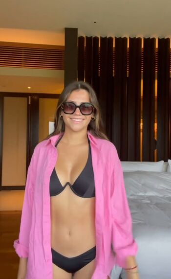 Full leaked Rose thr private onlyfans photo
