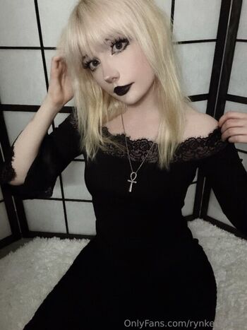 Full leaked Rynkerbelle private onlyfans photo