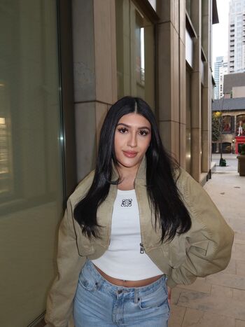 Full leaked Serenaaz private onlyfans photo