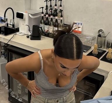 Full leaked Shakiravv private onlyfans photo