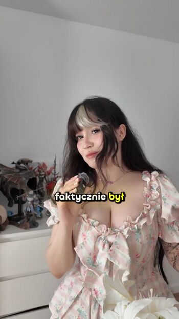 Full leaked Shini waifu private onlyfans photo