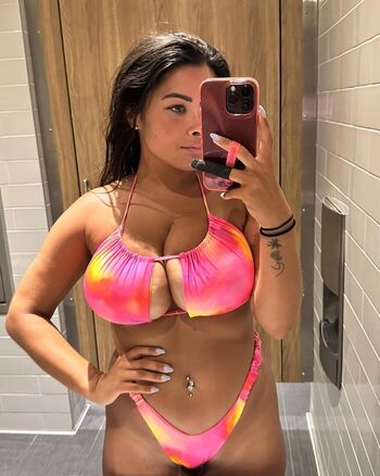 Full leaked Sophie chanel private onlyfans photo