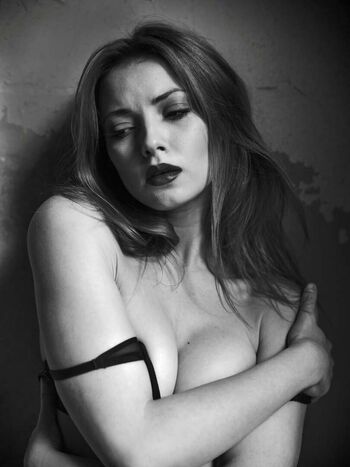 Full leaked Sophie la sage page private onlyfans photo