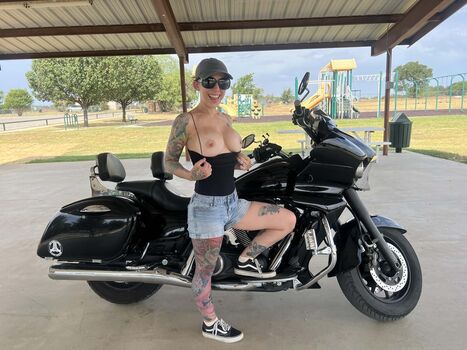 Full leaked Tattoosandsexx private onlyfans photo