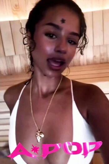 Full leaked Girls play / private onlyfans photo