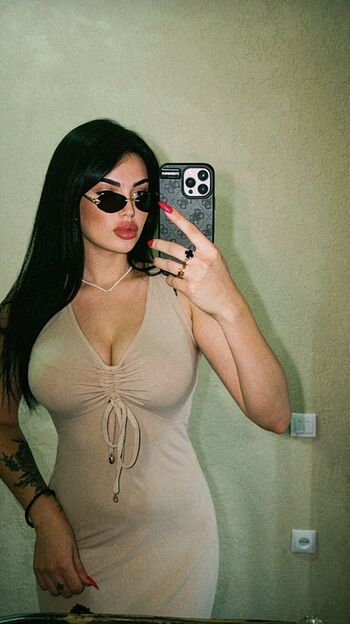 Full leaked Ukrainian girls private onlyfans photo