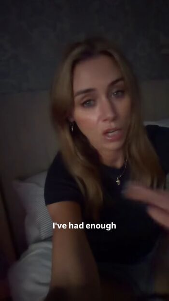 Full leaked Una healy private onlyfans photo