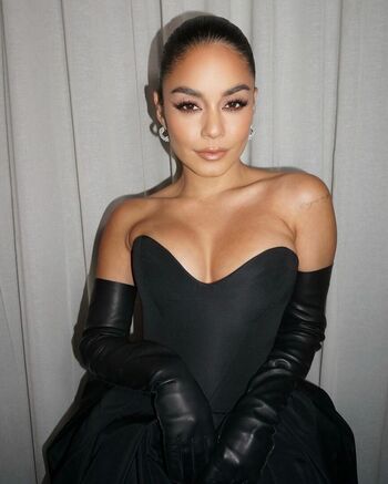 Full leaked Vanessa hudgens  page private onlyfans photo