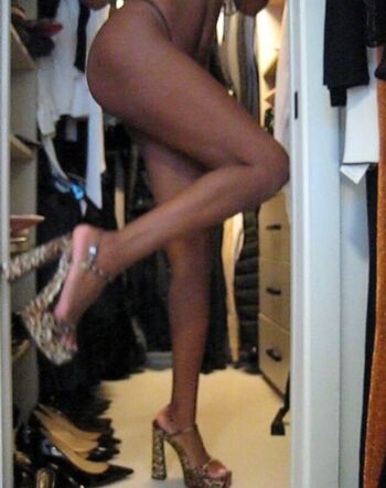 Full leaked Vinetrria vinetria private onlyfans photo