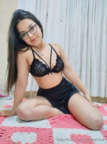 Full leaked Violetpiexx private onlyfans photo