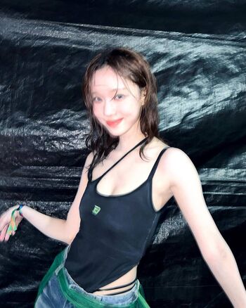 WomenK-pop
