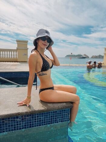 Full leaked Yb chang private onlyfans photo