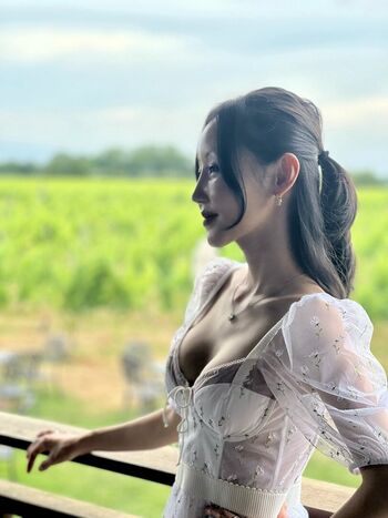 Full leaked Yeonmi park private onlyfans photo