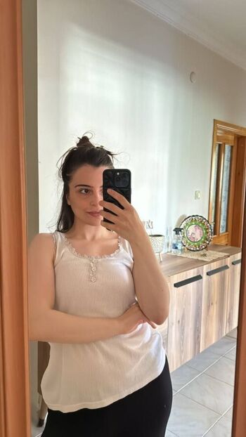 Full leaked Yesim bilgili private onlyfans photo