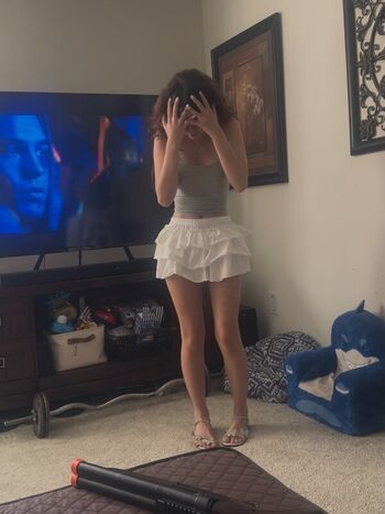 Full leaked Yousmokeths private onlyfans photo