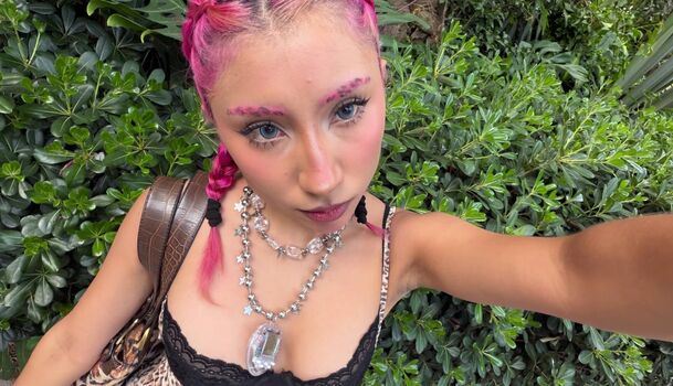 Full leaked Yuitenaa private onlyfans photo