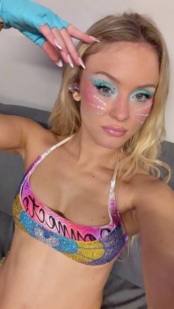 Full leaked Zara larsson private onlyfans photo