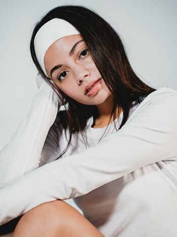 Zoe Manoek