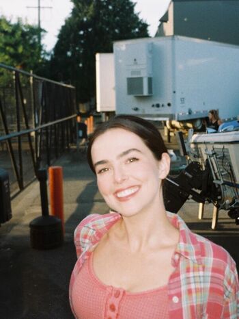 Full leaked Zoey deutch private onlyfans photo
